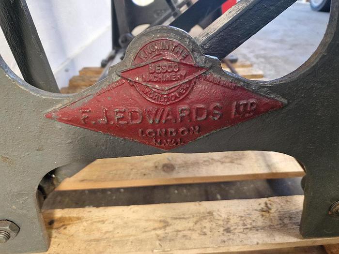 Used EDWARDS 24" TREADLE GUILLOTINE