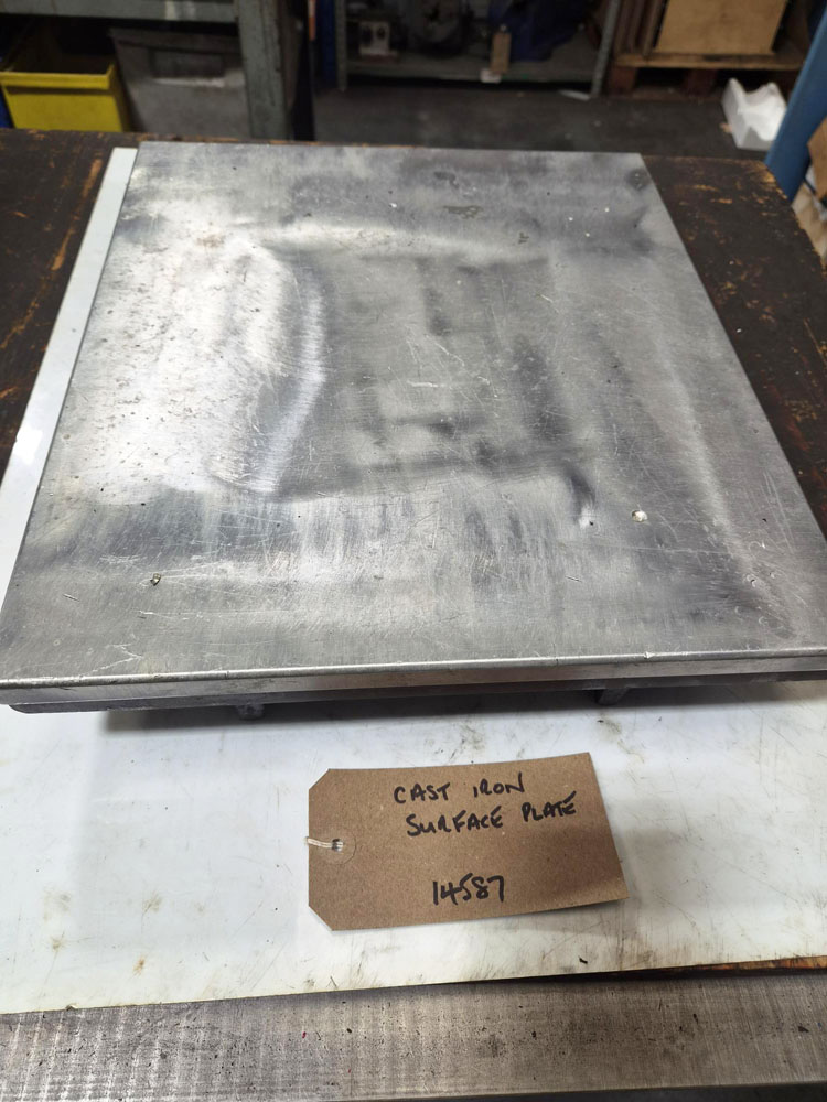 Used UNKNOWN CAST IRON SURFACE PLATE