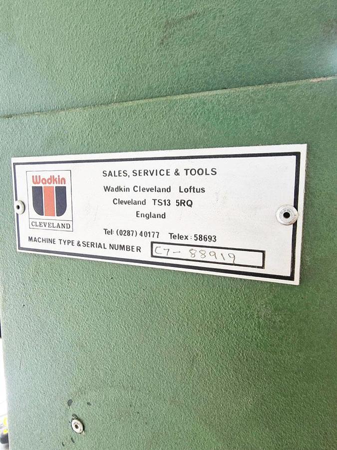 Used WADKIN C7 VERTICAL BANDSAW