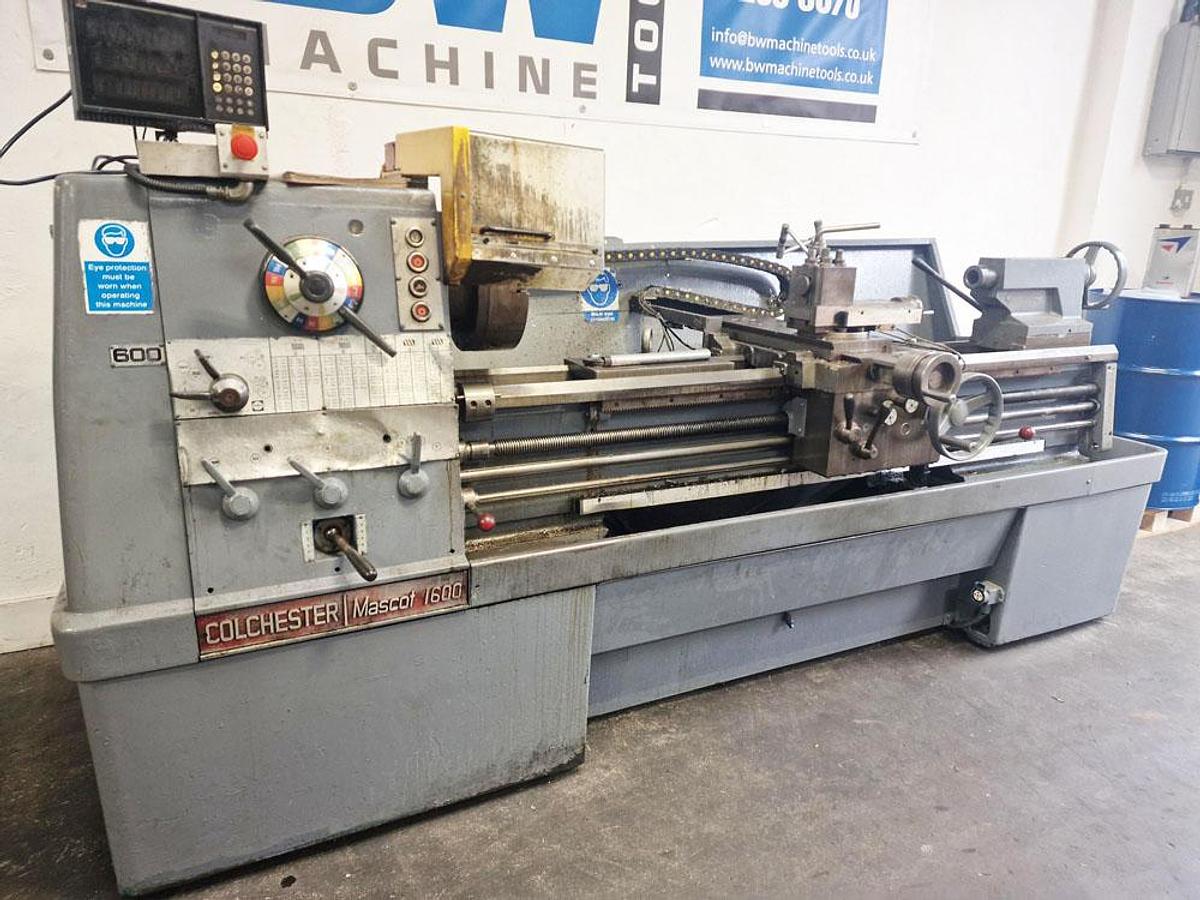 Used COLCHESTER MASCOT 1600 17" x 60" GAP BED CENTRE LATHE