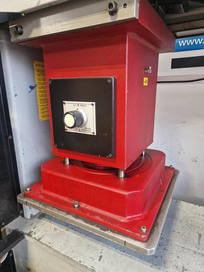 Used ARES FUTURE K5 CE TRAVELLING HEAD DIE CUTTING PRESS