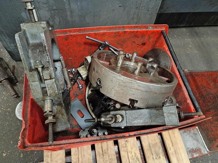 Used AJAX AJAX AJ260SS GAP BED CENTRE LATHE