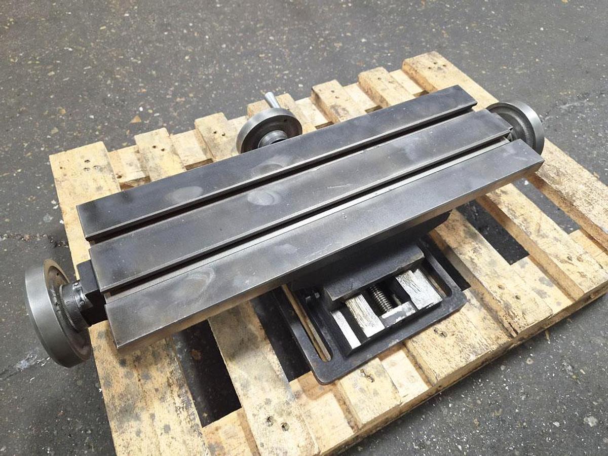 Used UNKNOWN COMPOUND TABLE