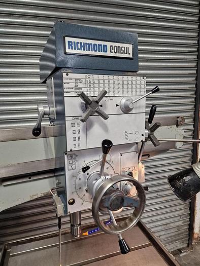 Used RICHMOND CONSUL RADIAL ARM DRILL