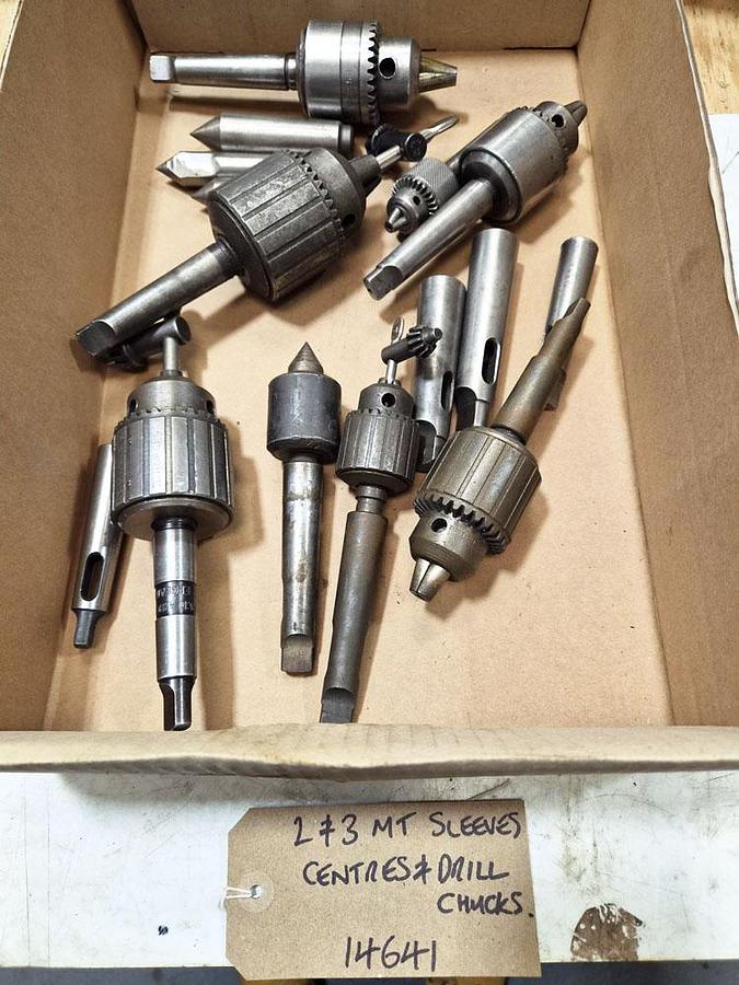 Used UNKNOWN 2 & 3 MORSE TAPER SLEEVES, CENTRE & DRILL CHUCKS