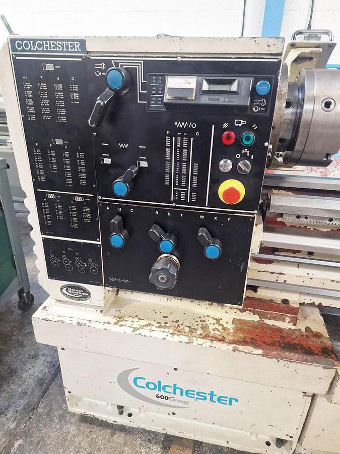 Used 2004 COLCHESTER TRIUMPH VS2500 15" x 50" GAP BED CENTRE LATHE