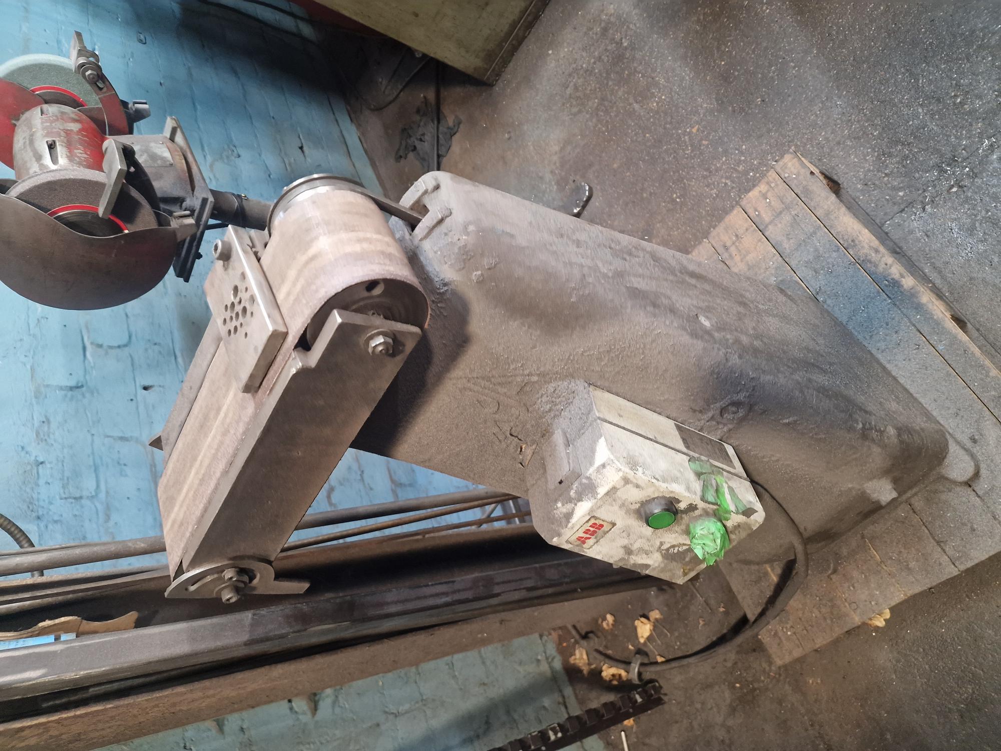 Used RJH 4" x 36" LINISHER / BANDFACER