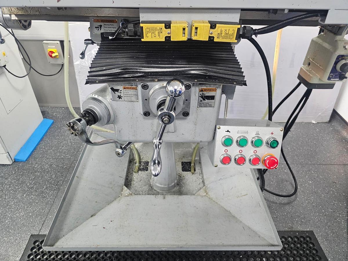 Used 2017 XYZ 1500 TURRET MILL