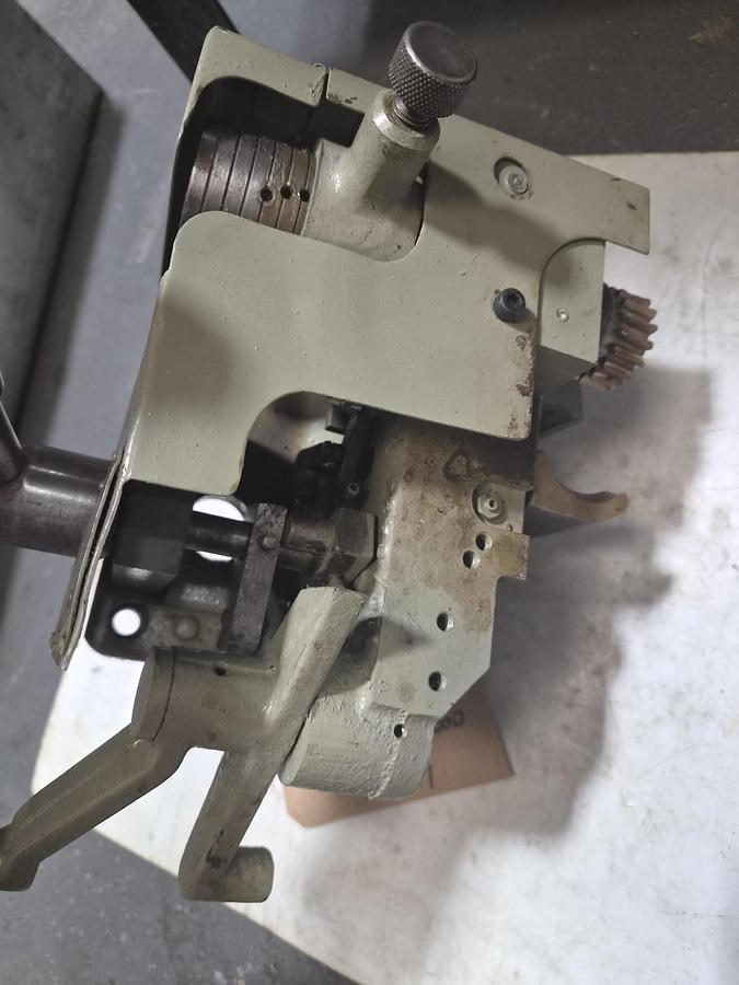 Used COLCHESTER TRIUMPH 2000 Metric Ainject Attachment