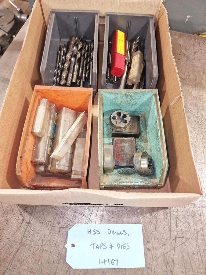 Used UNKNOWN HSS STRAIGHT SHANK DRILLS / TAPS & DIES