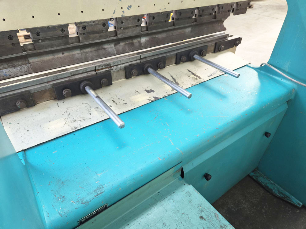 Used PROMECAM RG 2000/50 HYDRAULIC PRESSBRAKE