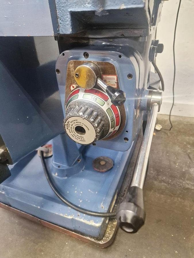 Used GATE ANAYAK FV3 HEAVY DUTY TURRET MILL