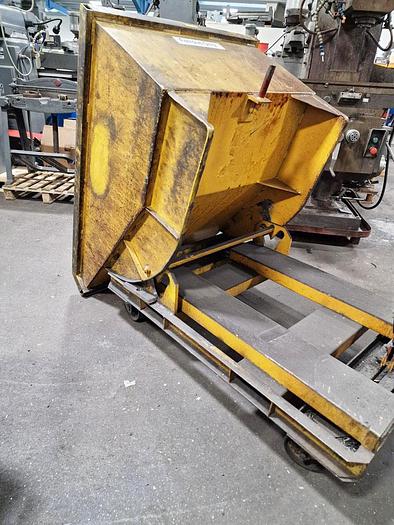 Used UNKNOWN TIPPING SKIP