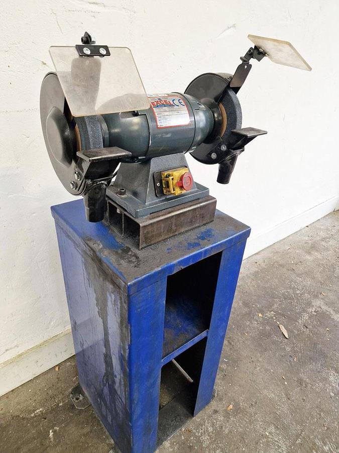 Used EXCEL DOUBLE ENDED GRINDER