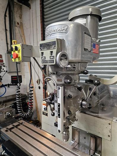 Used 1996 BRIDGEPORT SERIES 1 EZ-TRAK CNC TURRET MILL