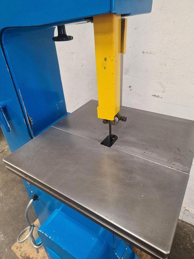Used STARTRITE 14-S-5 VERTICAL BANDSAW