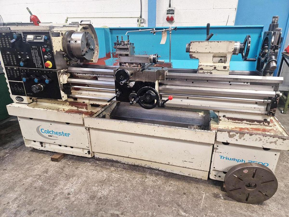 Used 2004 COLCHESTER TRIUMPH VS2500 15" x 50" GAP BED CENTRE LATHE