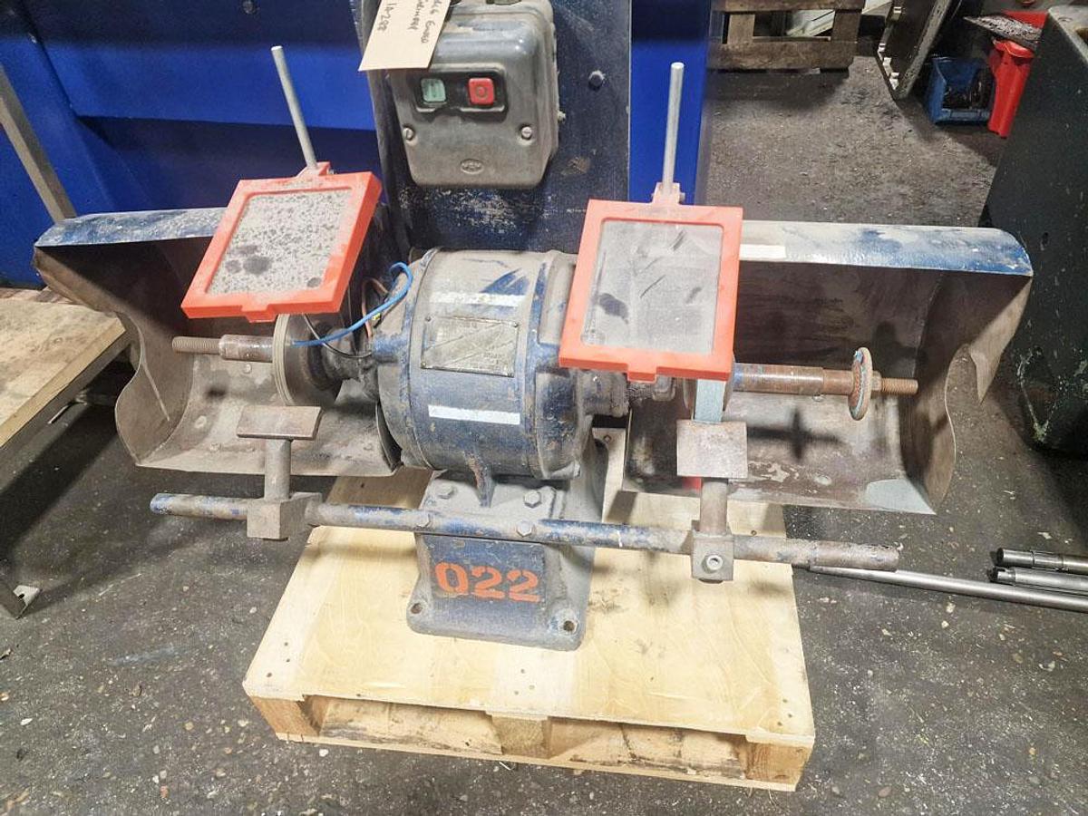 Used UNKNOWN DOUBLE ENDED GRINDER