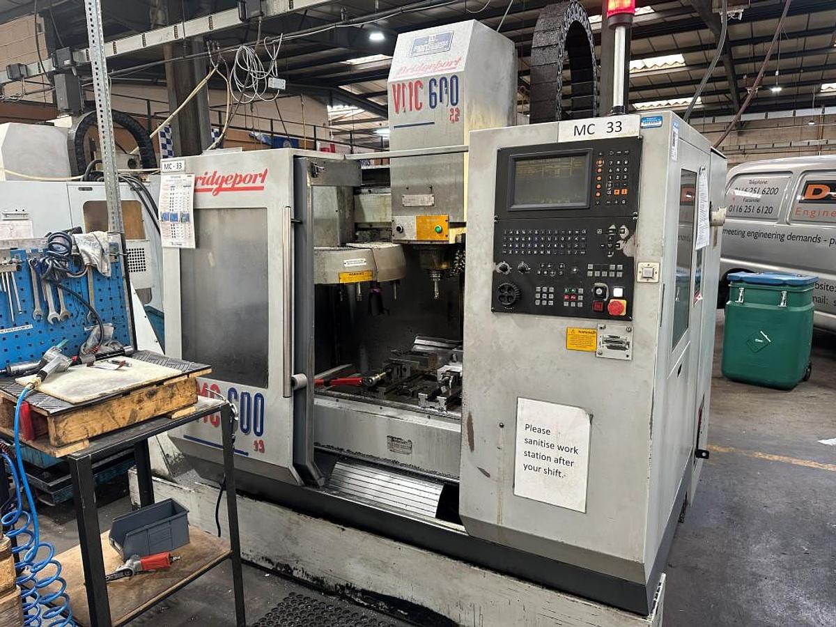Used BRIDGEPORT VMC 600 VERTICAL MACHINING CENTRE
