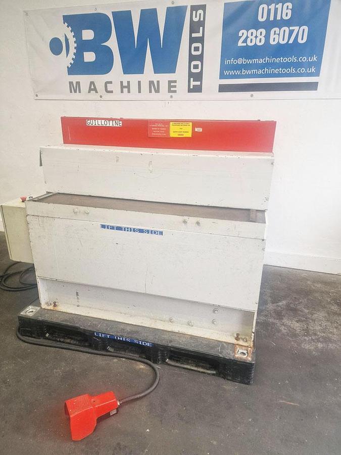 Used MORGAN RUSHWORTH PASTS 1260 x 2.0mm  POWERED MECHANICAL GUILLOTINE