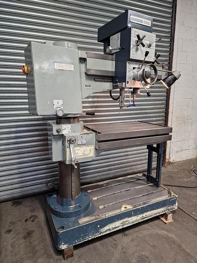 Used RICHMOND CONSUL RADIAL ARM DRILL