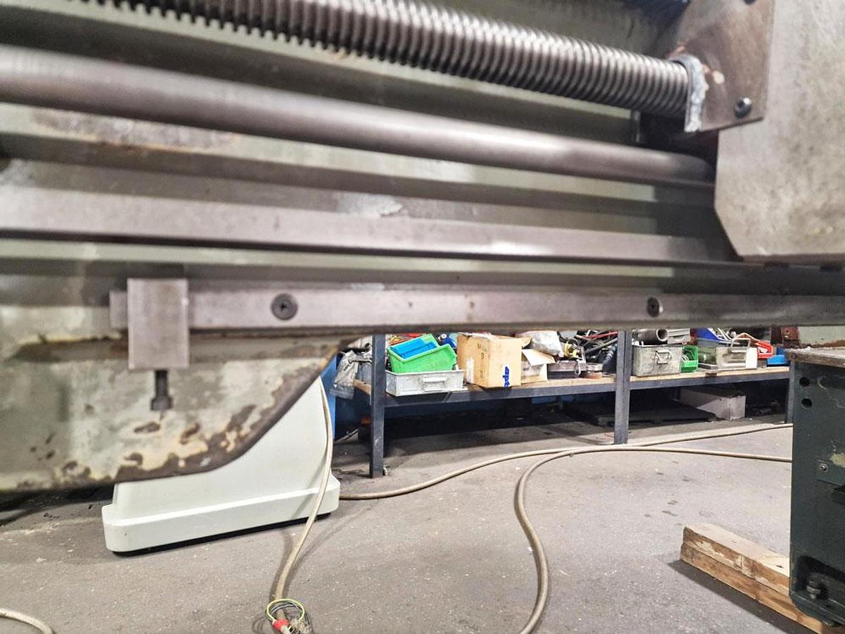 Used COLCHESTER TRIUMPH 2000 METRIC AINJEST ATTACHMENT