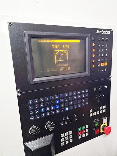 Used BRIDGEPORT VMC 1000 VERTICAL MACHINING CENTRE