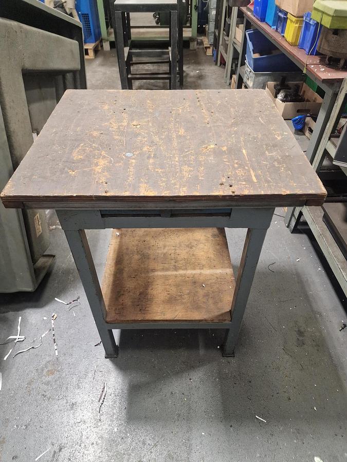 Used CRITERION 24" x 24" SURFACE PLATE