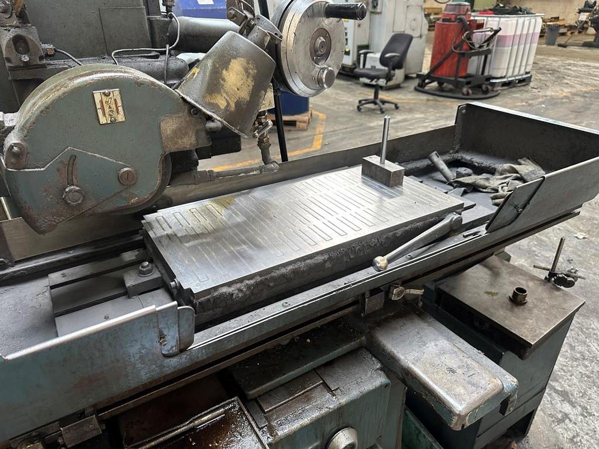 Used JONES & SHIPMAN 1011 HYDRAULIC SURFACE GRINDER