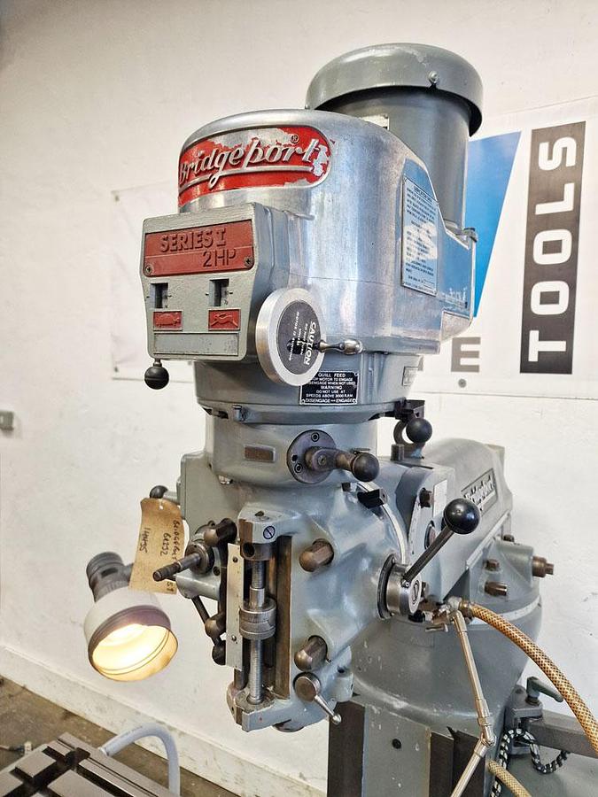 Used BRIDGEPORT SERIES 1 BR2J2 TURRET MILL