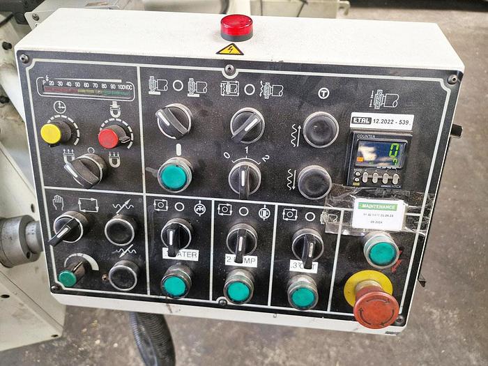 Used 2011 KENT KGS 63AHD HYDRAULIC SURFACE GRINDER