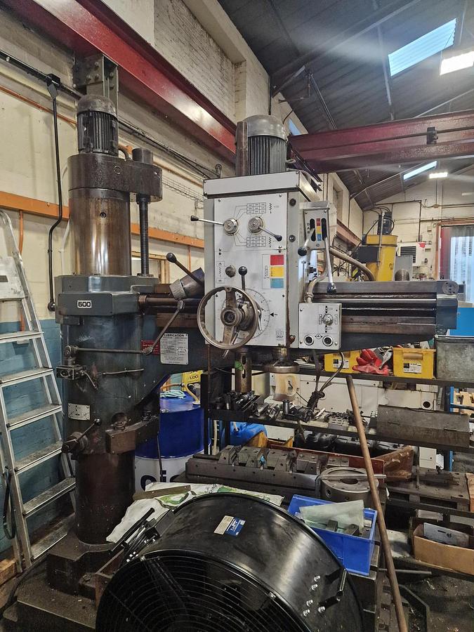 Used RICHMOND ENVOY RADIAL ARM DRILL