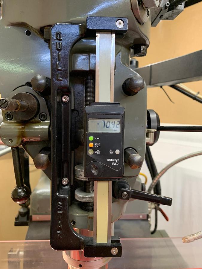 Used 2000 XYZ PRO 2000 CNC TURRET MILL