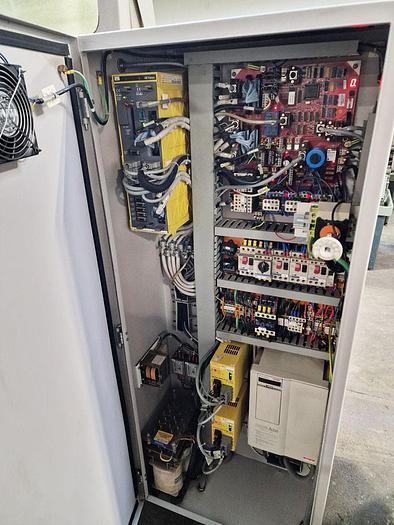 Used 1999 HARRISON harrisonalpha330pluscnclathe13104cp