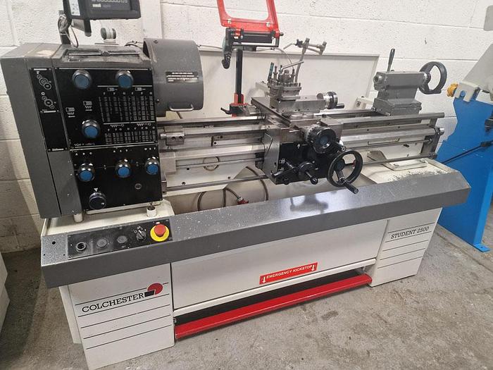 Used 1997 COLCHESTER STUDENT 2500 13" x 40" GAP BED CENTRE LATHE