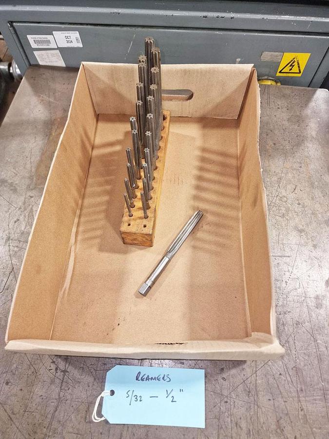 Used UNKNOWN HSS HAND REAMERS