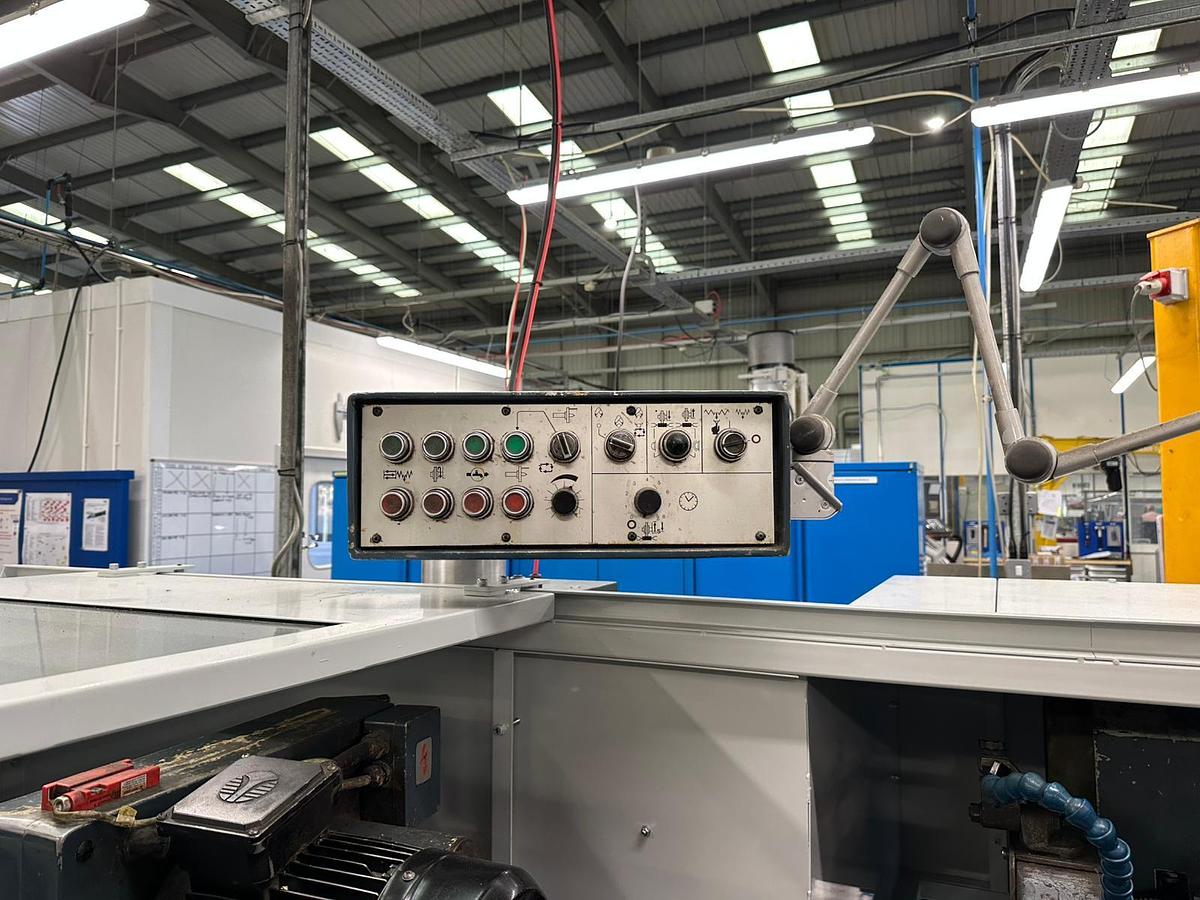 Used JONES & SHIPMAN 1076 PRODUCTION UNIVERSAL GRINDER