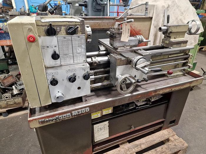 Used HARRISON M300 13" x 25" GAP BED CENTRE LATHE