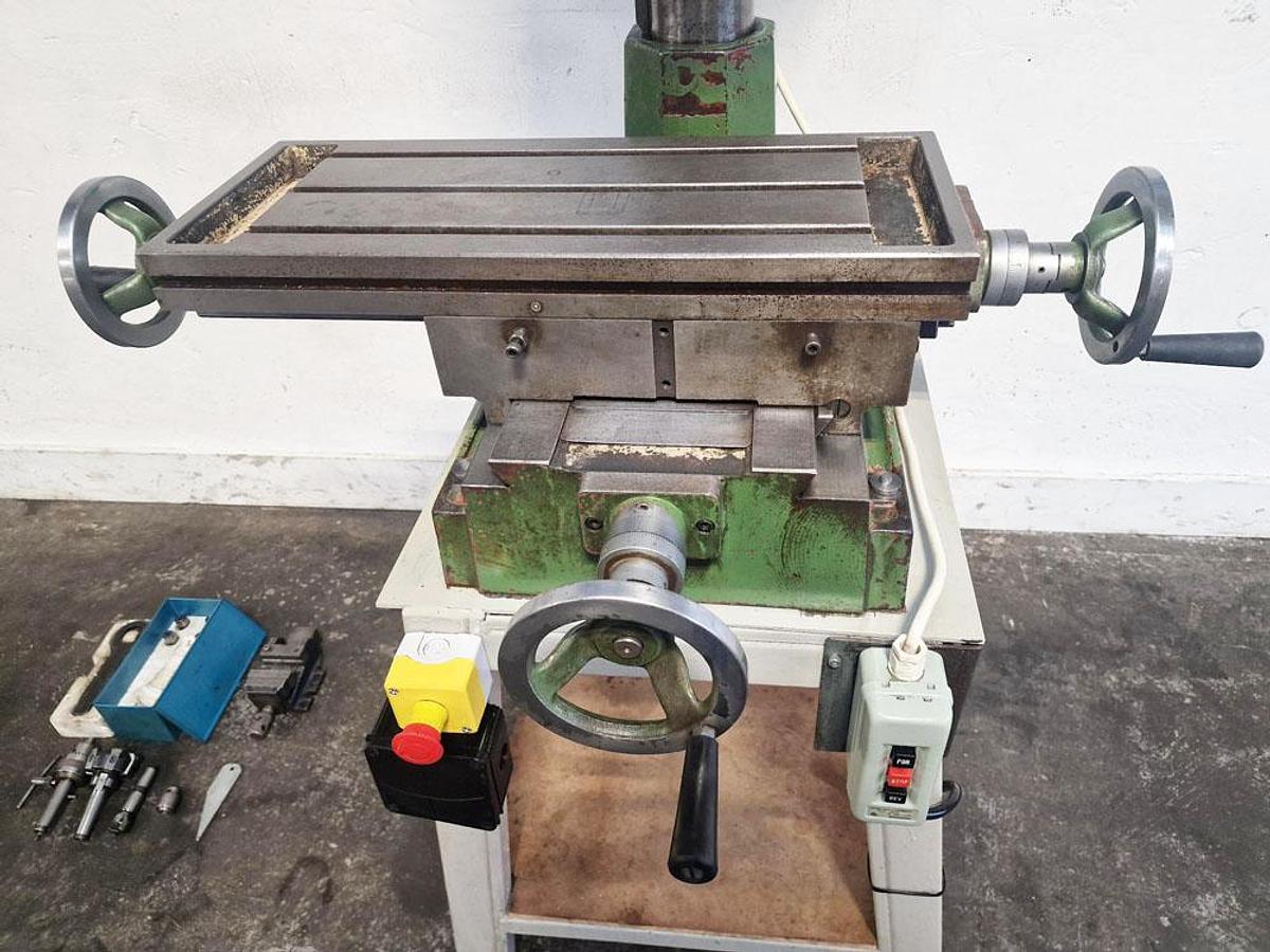 Used WHITECOTE Model LC 30A BENCH TOP MILLING & DRILLING MACHINE