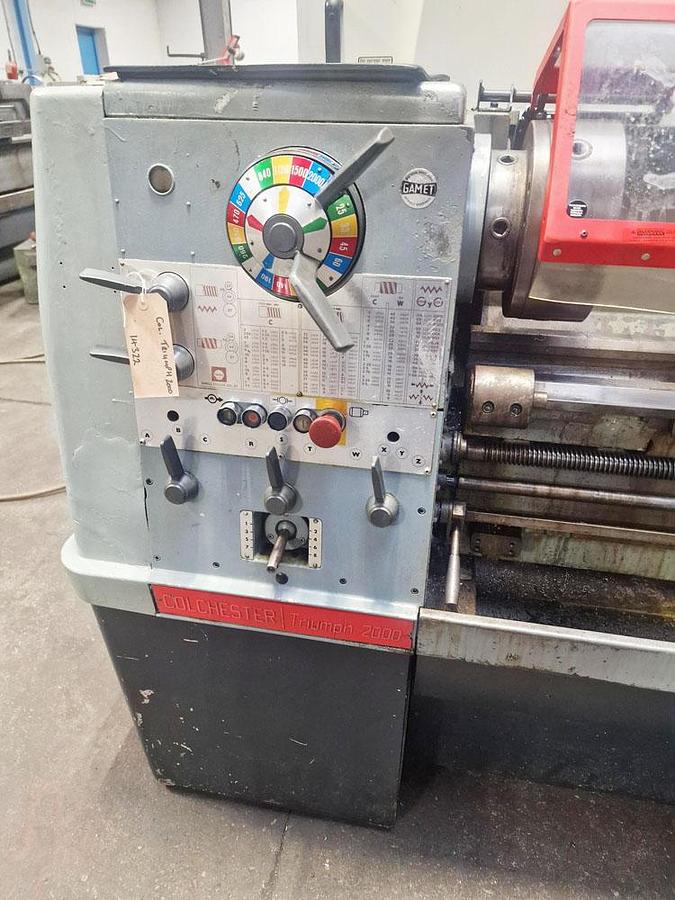 Used COLCHESTER TRIUMPH 2000 15" x 50" GAP BED CENTRE LATHE