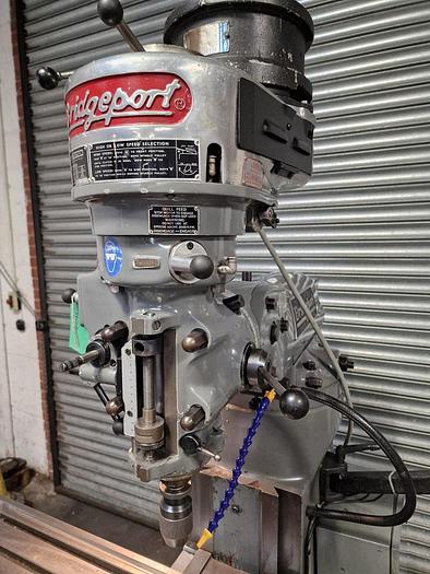 Used BRIDGEPORT BRJ TURRET MILL