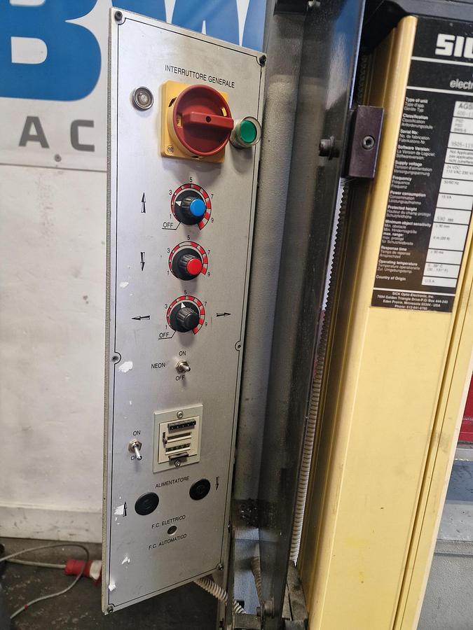 Used ARES FUTURE K5 CE TRAVELLING HEAD DIE CUTTING PRESS