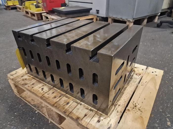 Used UNION CAST IRON PRECISION ENGINEERS CUBE