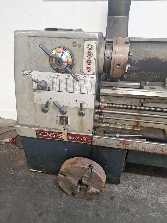 Used COLCHESTER MASCOT 1600 17" x 60" GAP BED CENTRE LATHE