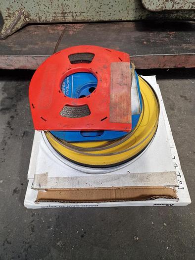 Used STARTRITE 18V10 VERTICAL BANDSAW