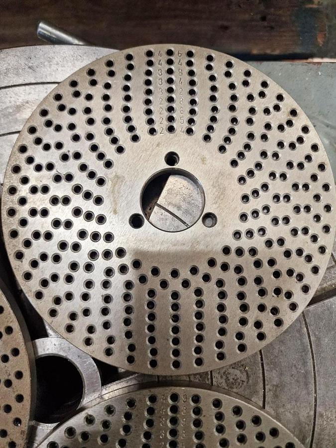 Used UNKNOWN 350mm DIAMETER ROTARY TABLE