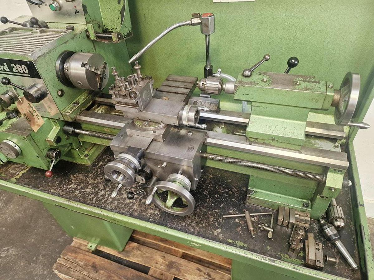 Used MYFORD MYFORD 280 x 600 STRAIGHT BED CENTRE LATHE