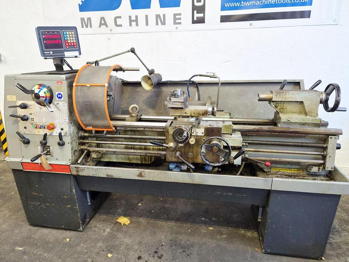 Used COLCHESTER TRIUMPH 2000 15" x 50" GAP BED CENTRE LATHE