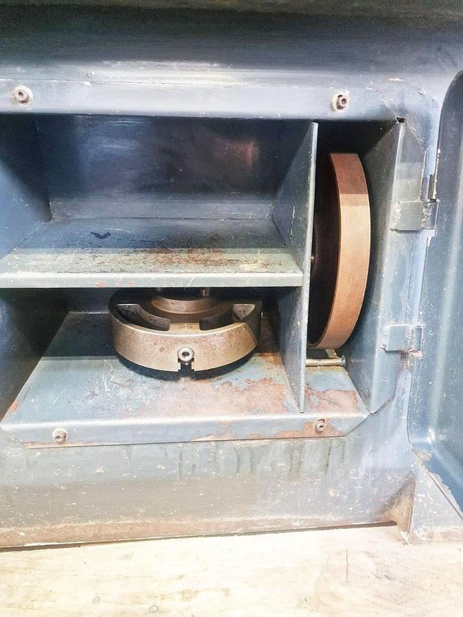 Used COLCHESTER CHIPMASTER 10" x 20" STRAIGHT BED CENTRE LATHE