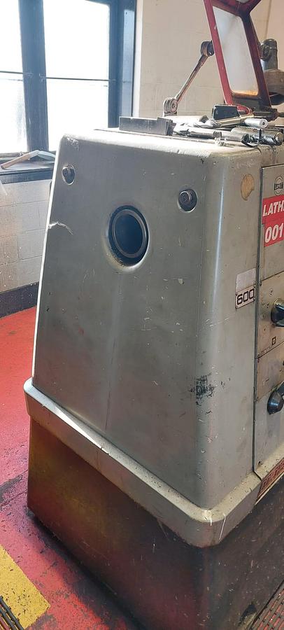 Used COLCHESTER MASTIFF 1400 x 120" GAP BED CENTRE LATHE